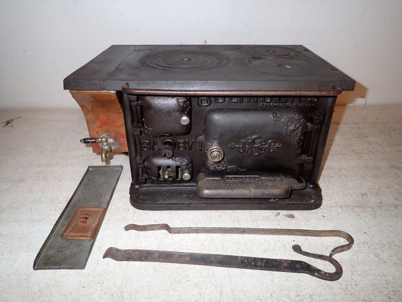 Barn/Dockspis i gjutjärn  "Bolinders Stockholm"