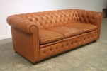ARNE NORELL. SOFFA CHESTERFIELD-TYP