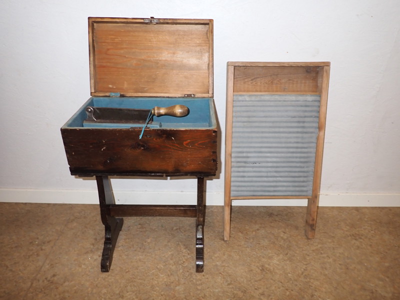 SOCKERHACK på ben + TVÄTTBRÄDA