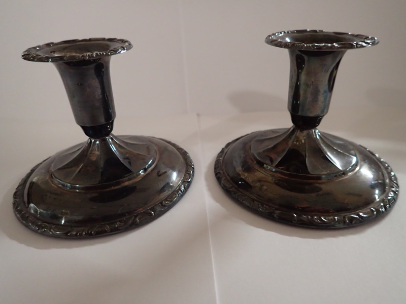 2st ljusstakar i silver     H:8cm