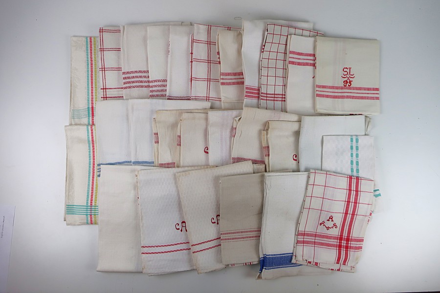 KÖKSHANDDUKAR, 27st