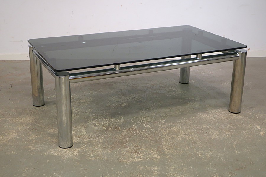 SOFFBORD MED GLASSKIVA