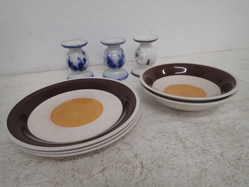 Tallrikar "Alfa" o 3 ljusstakar "Mullbär Gefle