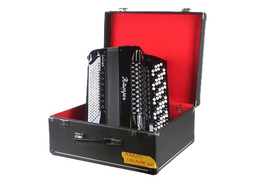 DRAGSPEL. RÄMJES DALLAPE 4K