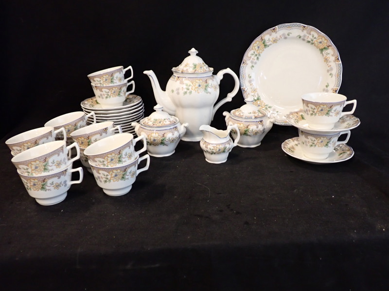 KAFFESERVIS Royal Doulton "Temple Garden"