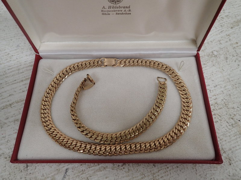   Hals o armband i double