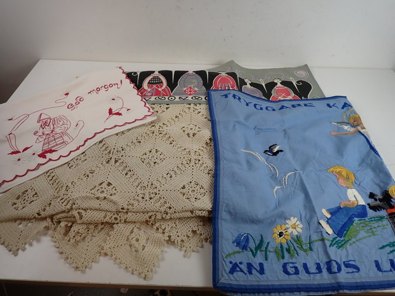 VIRKAT ÖVERKAST enkelsäng, BONADER m m