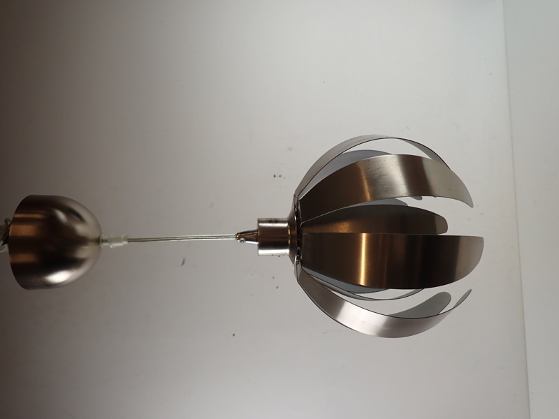 TAKLAMPA i metall, Markslöjd