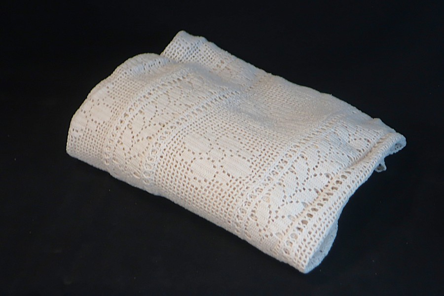 VIRKAT ÖVERKAST FÖR ENKELSÄNG