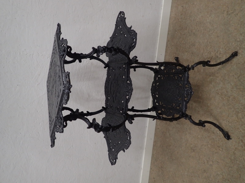 Etienne/blombord i gjutjärn