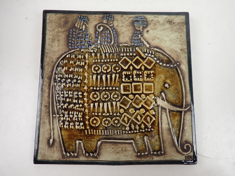 VÄGGPLAKETT "Elefant" Lisa Larson, Gustavsberg