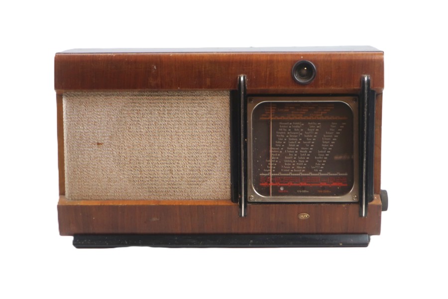 ÄLDRE RADIO. DUX TYP V 105