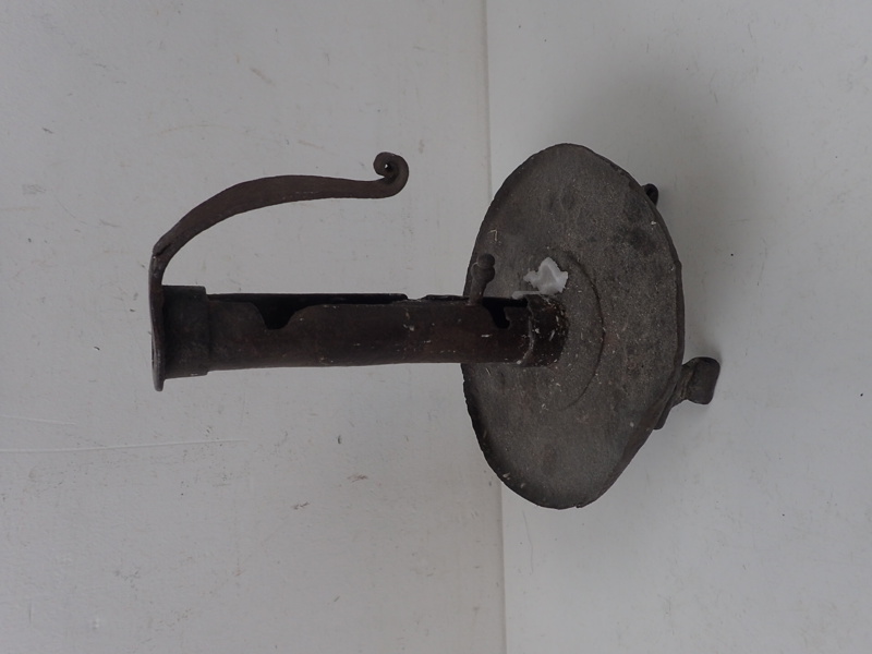 Äldre ljusstake H:22cm