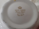 Kaffegods "Val Dót"  Royal Albert  England